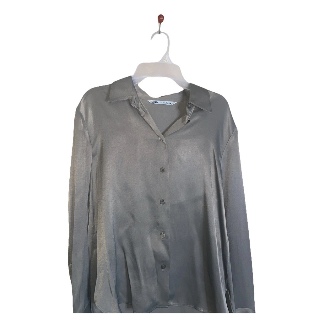 Zara Green Satin Button Down Blouse Long Sleeve Soft Lightweight Top Sz S